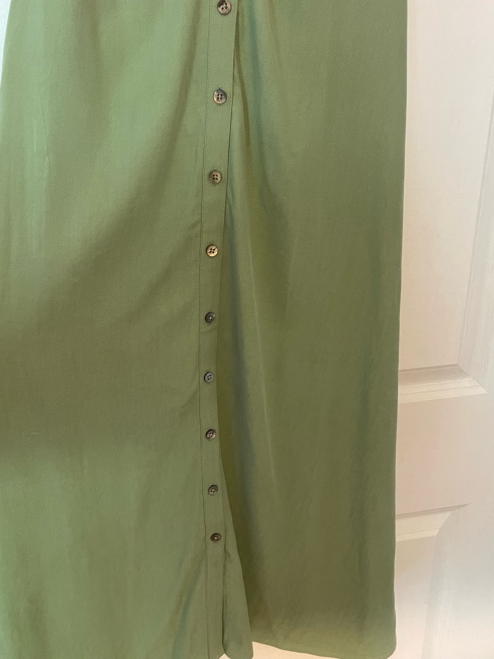 Madewell Light Sage V-Neck Button Midi Dress - Picture 4 of 4